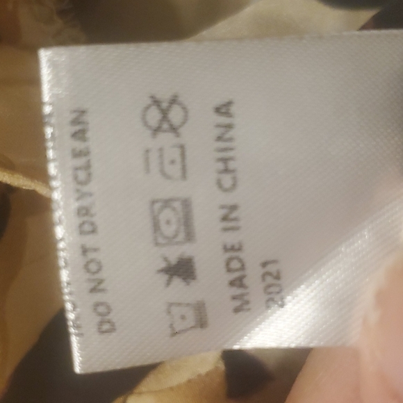 Women's Halter Sleeveless Short Jumpsuit Rompers Backless Playsuit - Picture 5 of 5